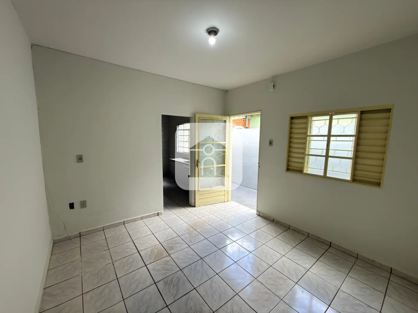 Alugar Casa / Padr&atilde;o em Uberl&acirc;ndia R$ 1.600,00 - Foto 13