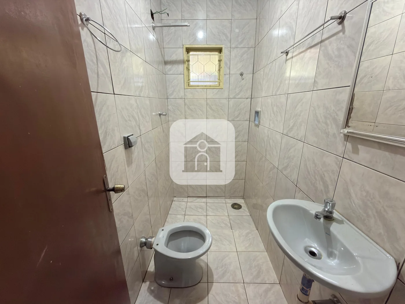 Alugar Casa / Padr&atilde;o em Uberl&acirc;ndia R$ 1.600,00 - Foto 18