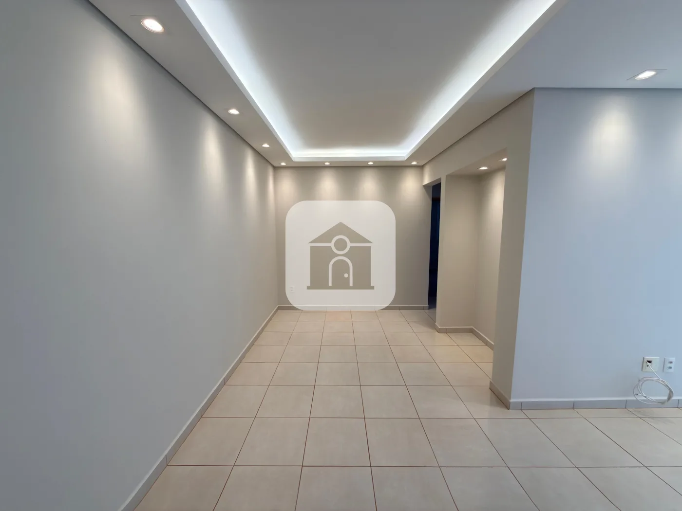 Alugar Apartamento / Padr&atilde;o em Uberl&acirc;ndia R$ 2.800,00 - Foto 2