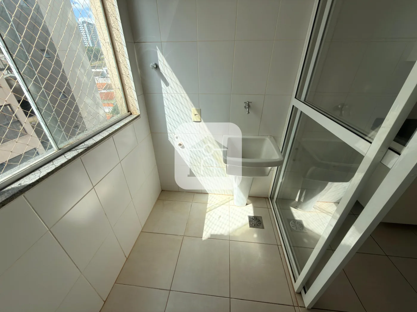 Alugar Apartamento / Padr&atilde;o em Uberl&acirc;ndia R$ 2.800,00 - Foto 9