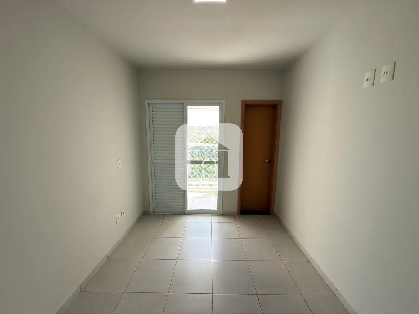Alugar Apartamento / Padr&atilde;o em Uberl&acirc;ndia R$ 2.800,00 - Foto 13