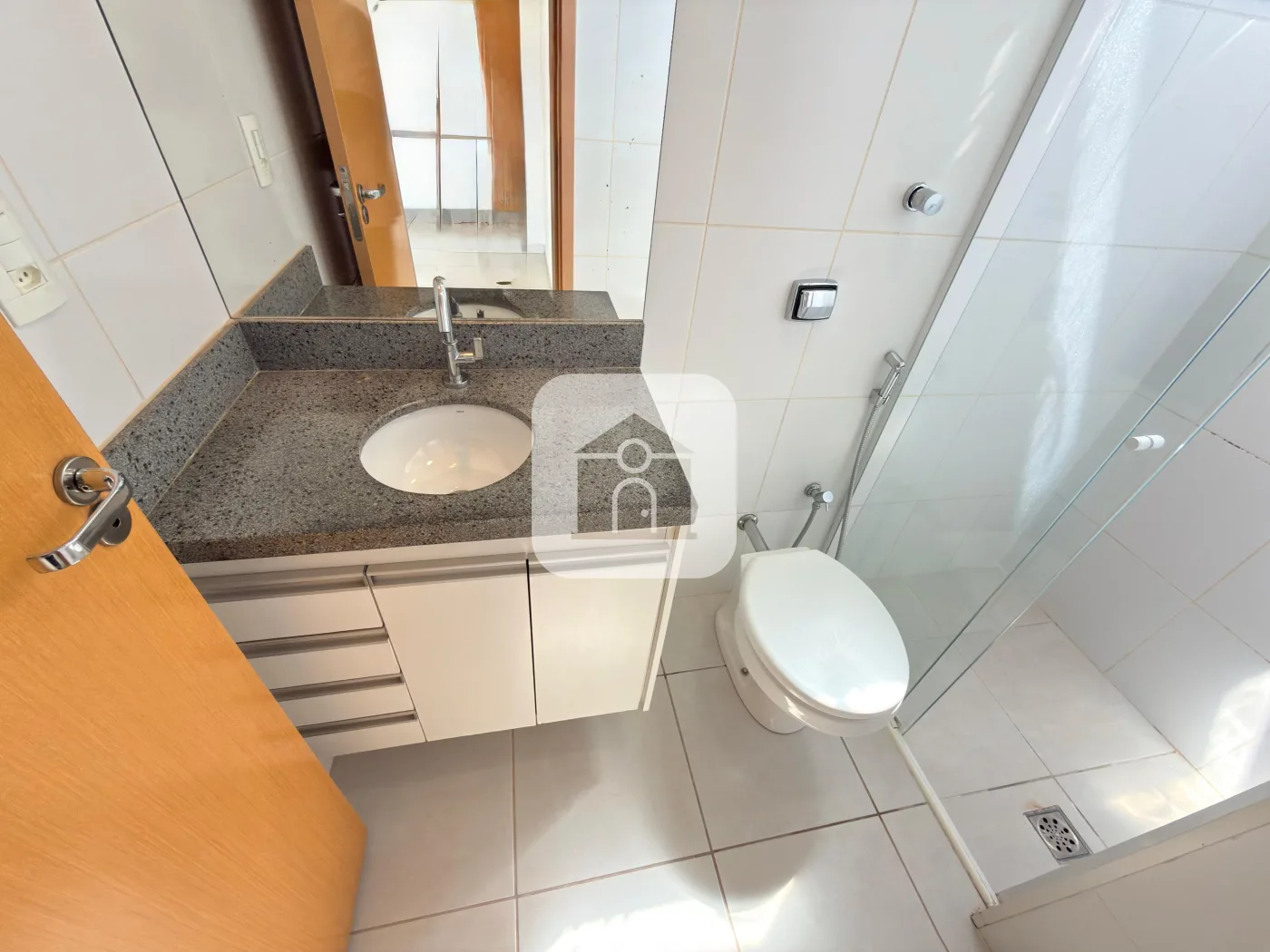 Alugar Apartamento / Padr&atilde;o em Uberl&acirc;ndia R$ 2.800,00 - Foto 16