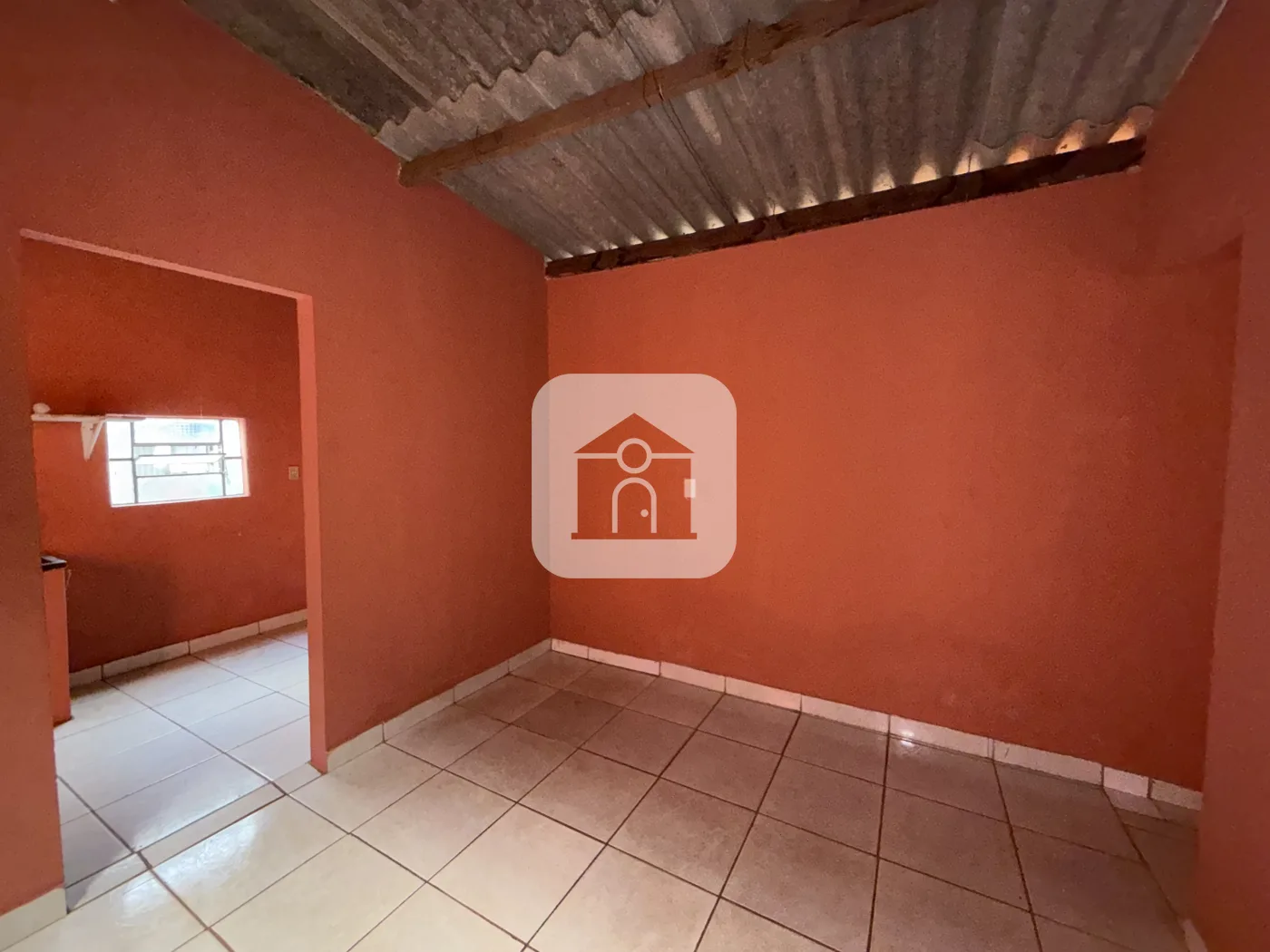 Alugar Casa / Padr&atilde;o em Uberl&acirc;ndia R$ 1.200,00 - Foto 3