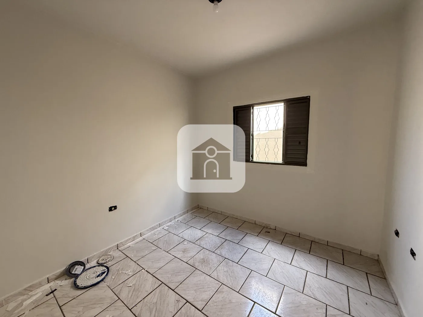 Alugar Casa / Padr&atilde;o em Uberl&acirc;ndia R$ 2.500,00 - Foto 4