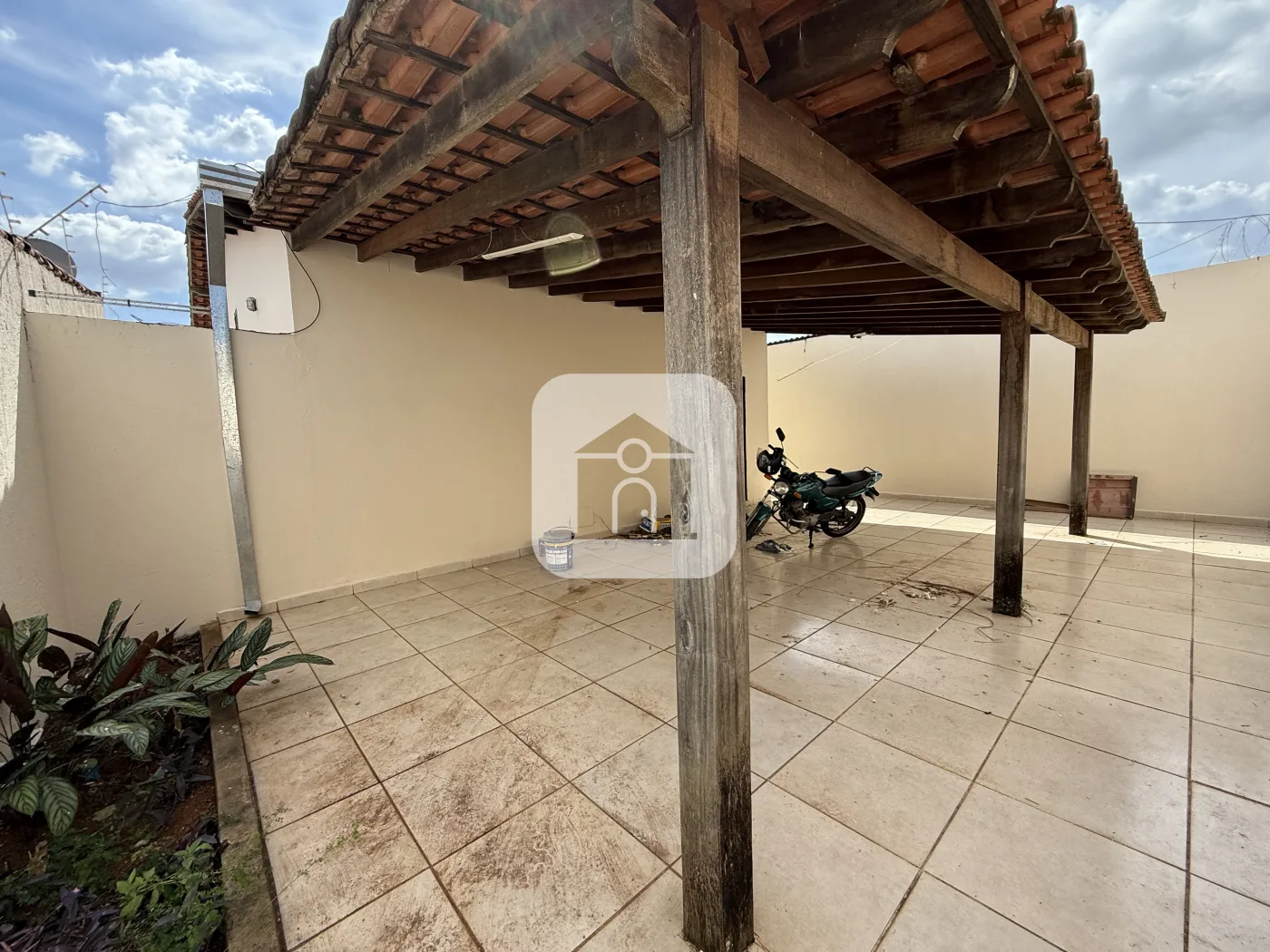 Alugar Casa / Padr&atilde;o em Uberl&acirc;ndia R$ 2.500,00 - Foto 10
