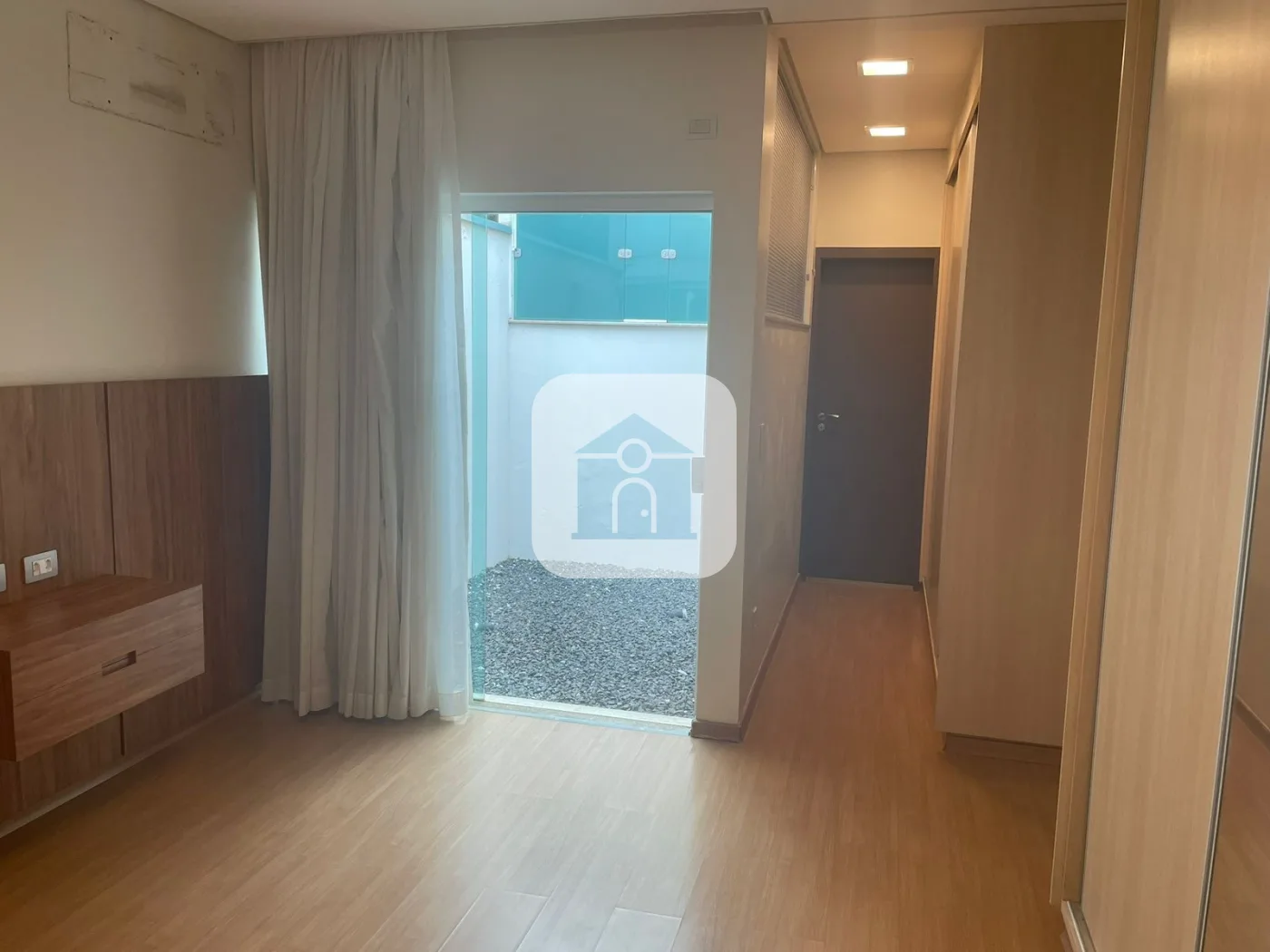 Alugar Casa / Padr&atilde;o em Uberl&acirc;ndia R$ 5.000,00 - Foto 6