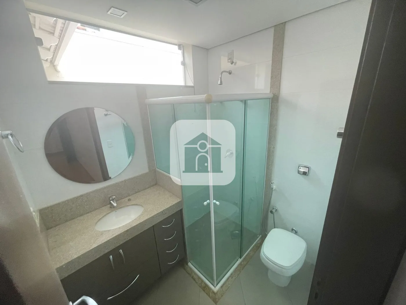 Alugar Casa / Padr&atilde;o em Uberl&acirc;ndia R$ 5.000,00 - Foto 9