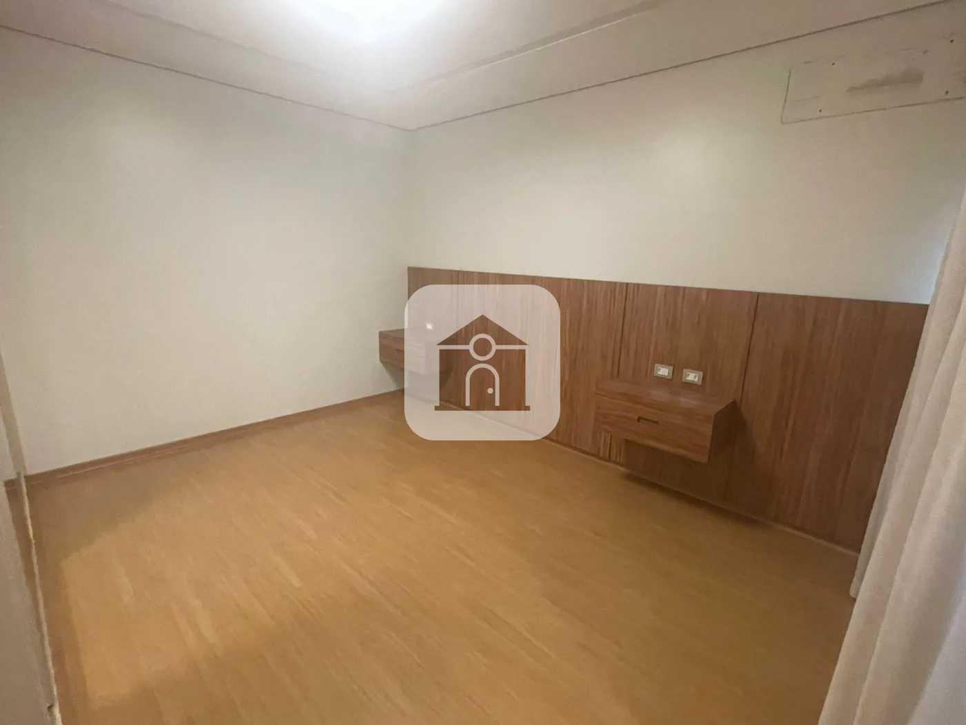 Alugar Casa / Padr&atilde;o em Uberl&acirc;ndia R$ 5.000,00 - Foto 11