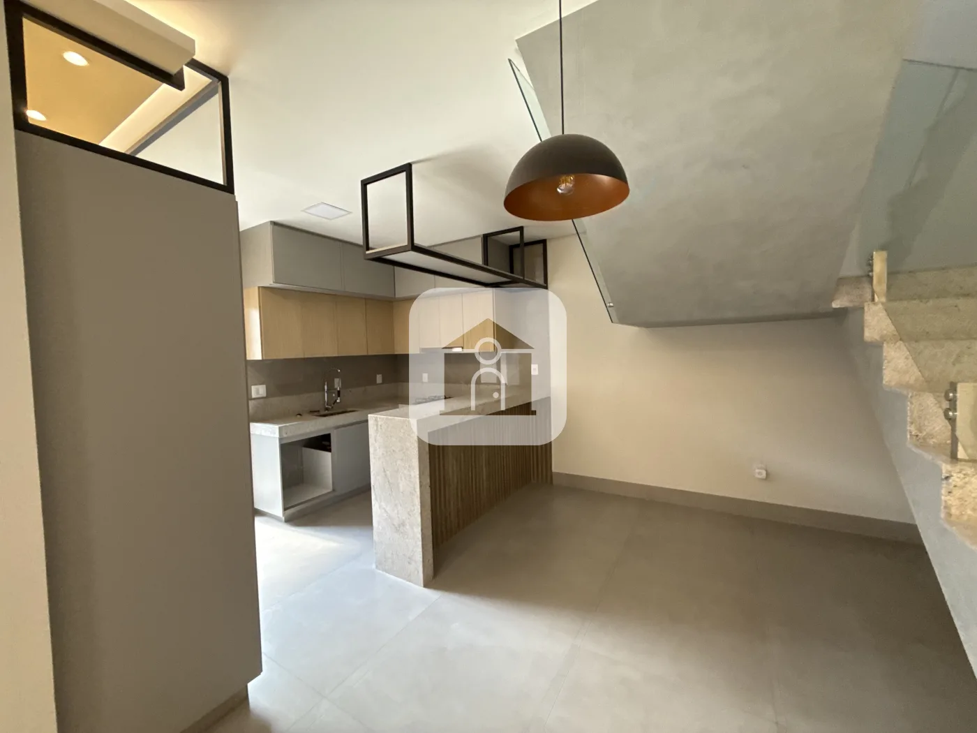 Alugar Casa / Sobrado em Uberl&acirc;ndia R$ 3.800,00 - Foto 7