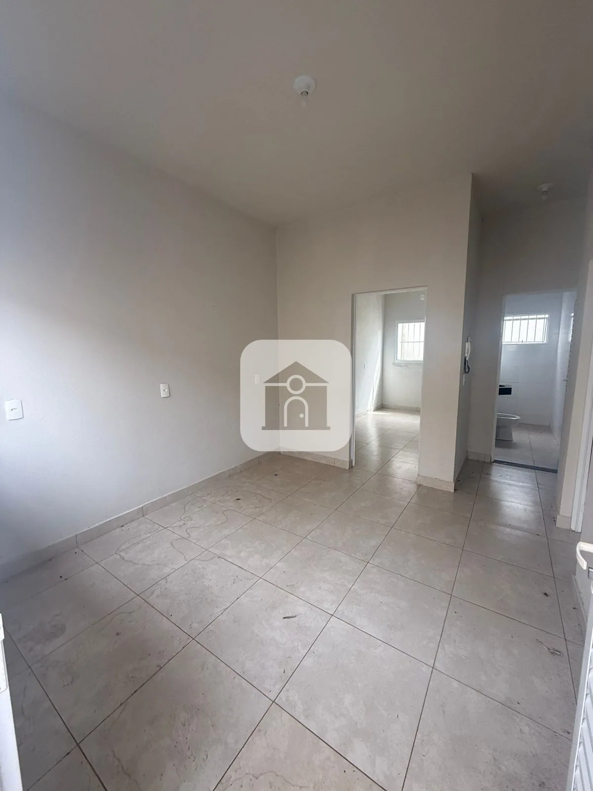 Alugar Casa / Col&ocirc;nia em Araguari R$ 900,00 - Foto 3
