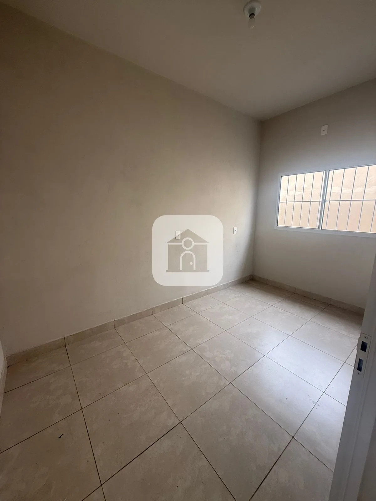 Alugar Casa / Col&ocirc;nia em Araguari R$ 900,00 - Foto 4