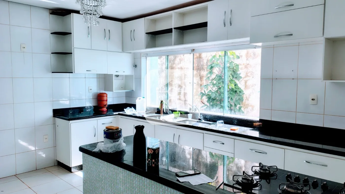 Alugar Casa / Sobrado em Uberl&acirc;ndia R$ 7.000,00 - Foto 3