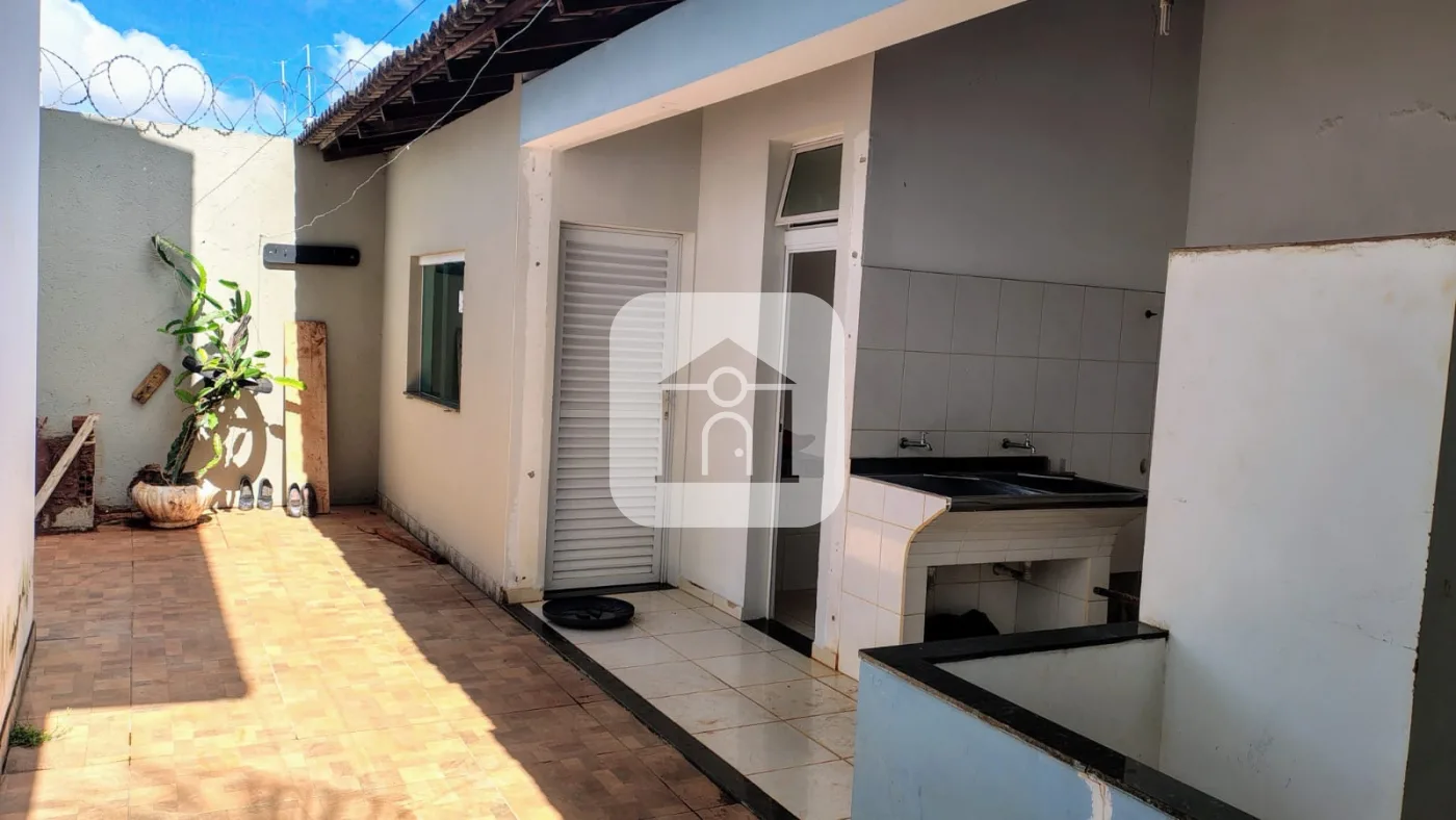 Alugar Casa / Sobrado em Uberl&acirc;ndia R$ 7.000,00 - Foto 6