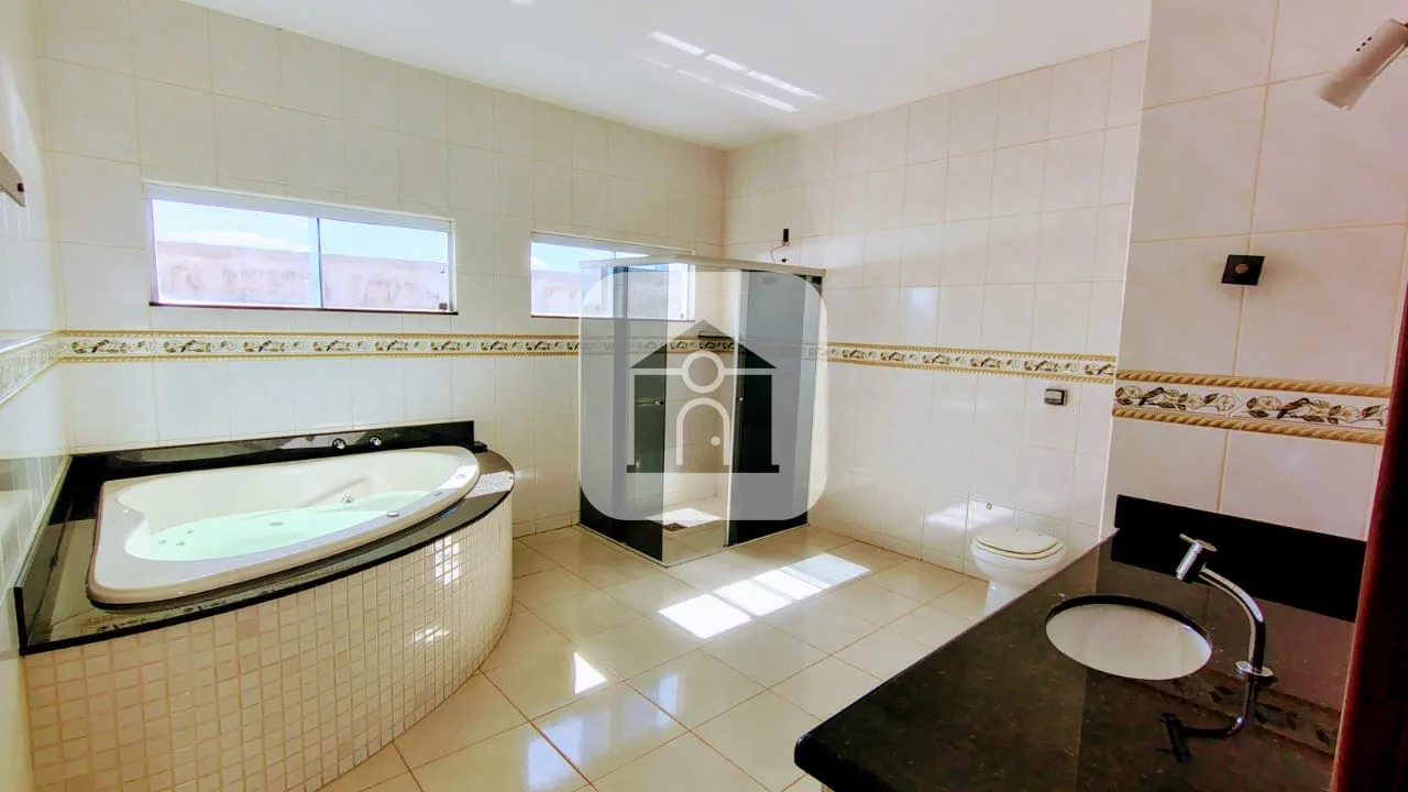 Alugar Casa / Sobrado em Uberl&acirc;ndia R$ 7.000,00 - Foto 15