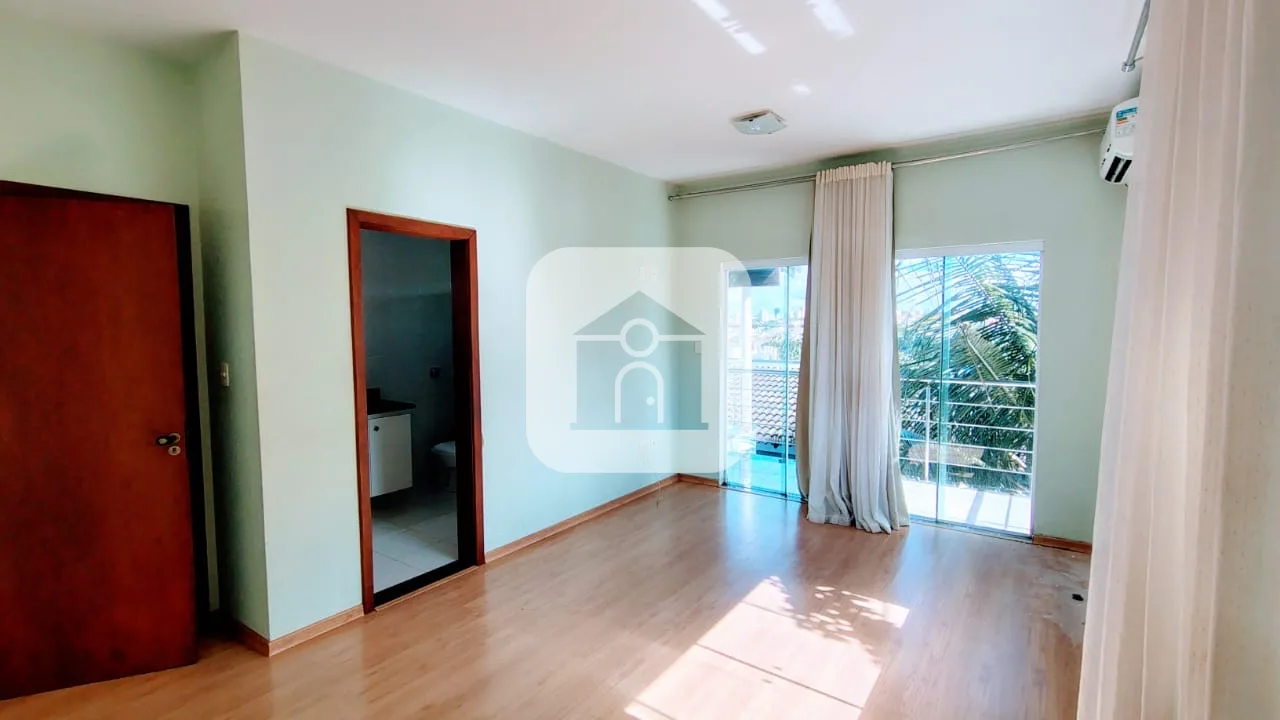 Alugar Casa / Sobrado em Uberl&acirc;ndia R$ 7.000,00 - Foto 14