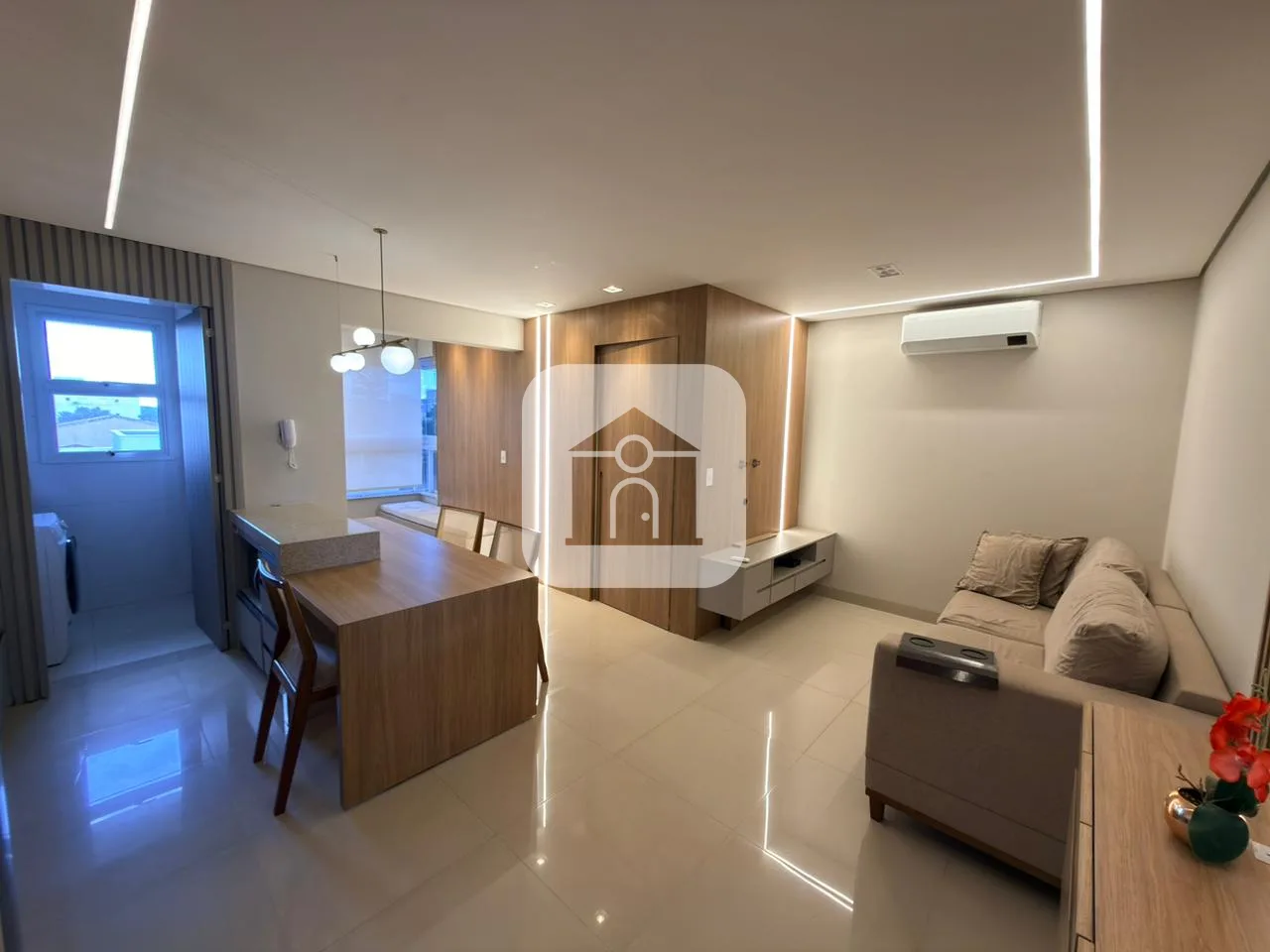 Alugar Apartamento / Padr&atilde;o em Uberl&acirc;ndia R$ 3.000,00 - Foto 1