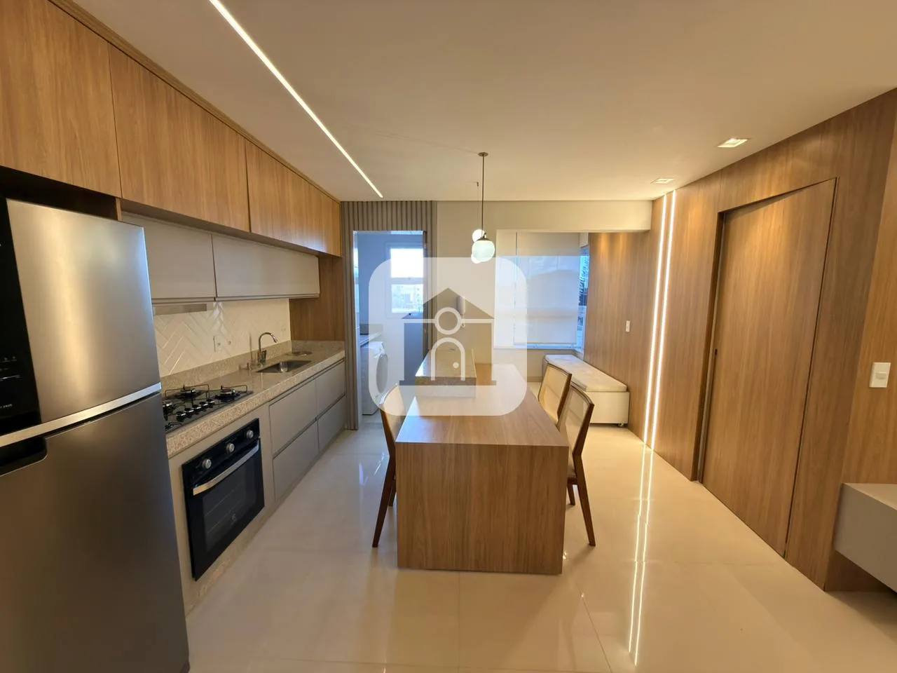 Alugar Apartamento / Padr&atilde;o em Uberl&acirc;ndia R$ 3.000,00 - Foto 2