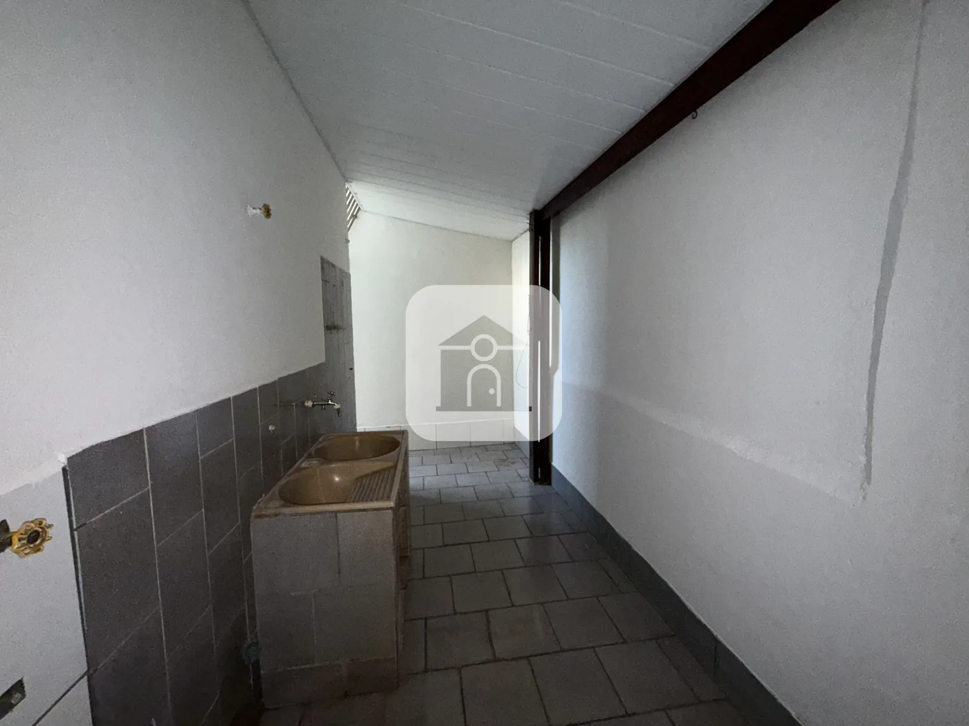 Alugar Casa / Padr&atilde;o em Uberl&acirc;ndia R$ 2.200,00 - Foto 15