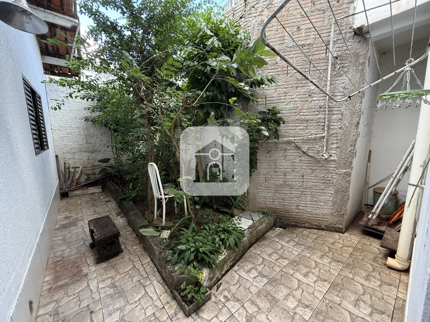 Alugar Casa / Padr&atilde;o em Uberl&acirc;ndia R$ 2.200,00 - Foto 2