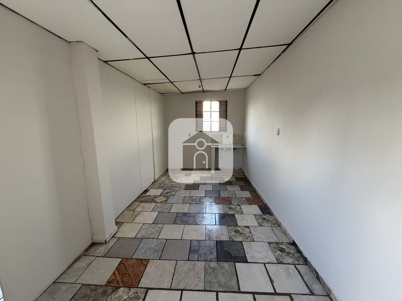 Alugar Casa / Padr&atilde;o em Uberl&acirc;ndia R$ 900,00 - Foto 8