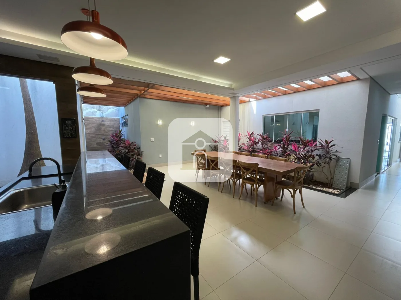 Alugar Casa / Padr&atilde;o em Uberl&acirc;ndia R$ 5.500,00 - Foto 30