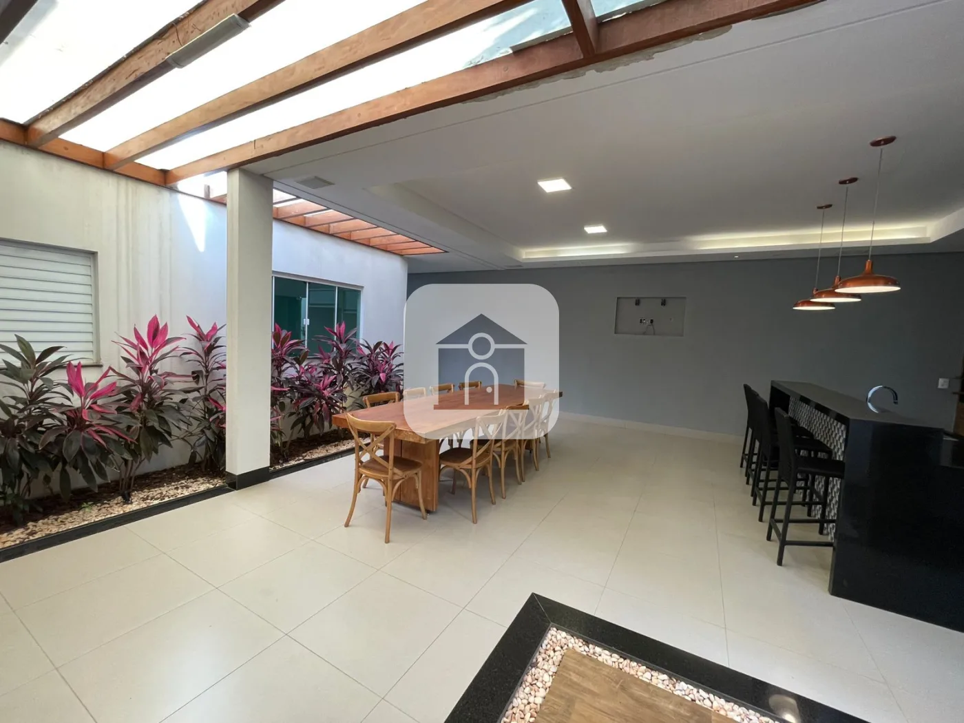Alugar Casa / Padr&atilde;o em Uberl&acirc;ndia R$ 5.500,00 - Foto 27