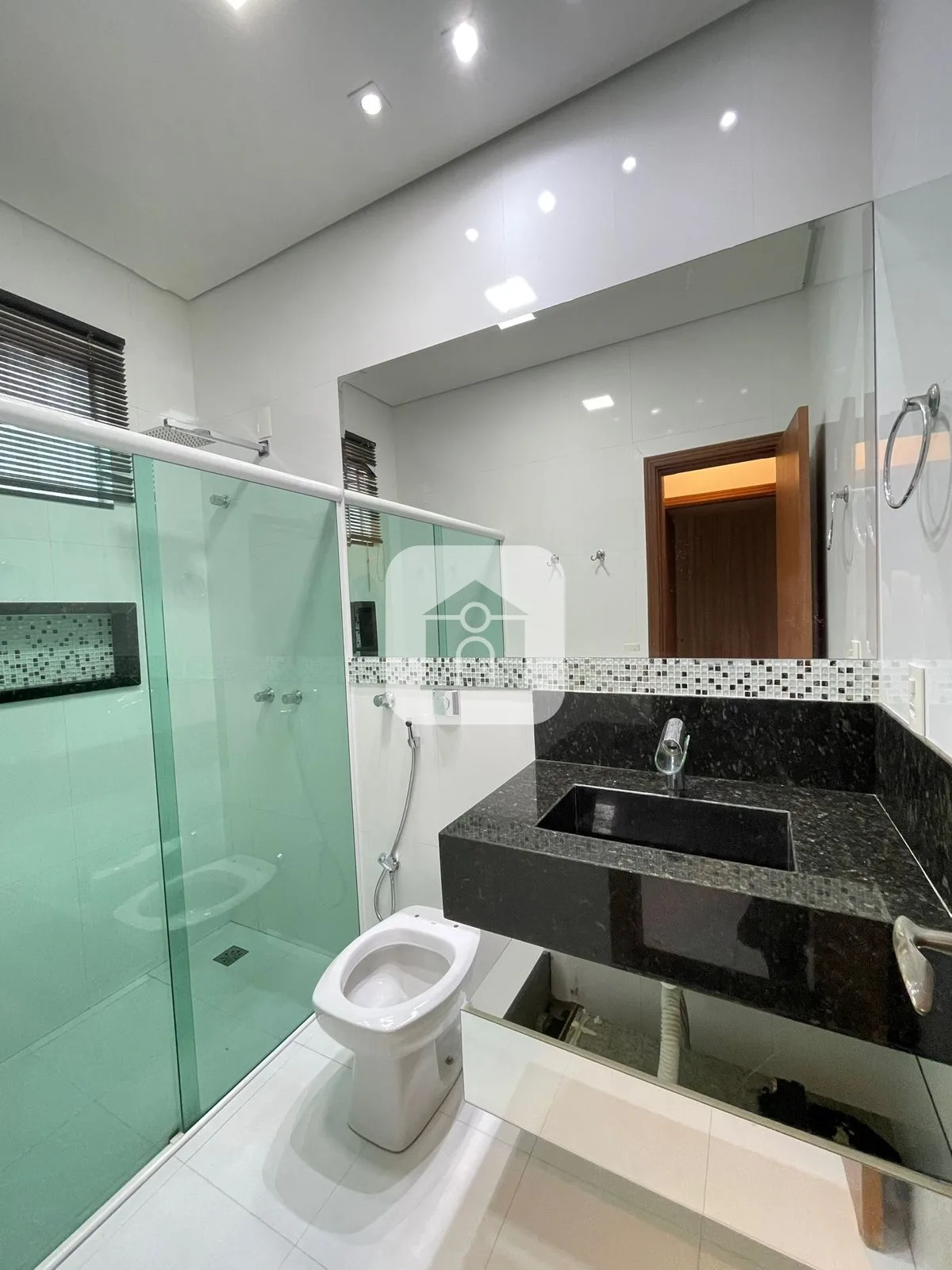 Alugar Casa / Padr&atilde;o em Uberl&acirc;ndia R$ 5.500,00 - Foto 23