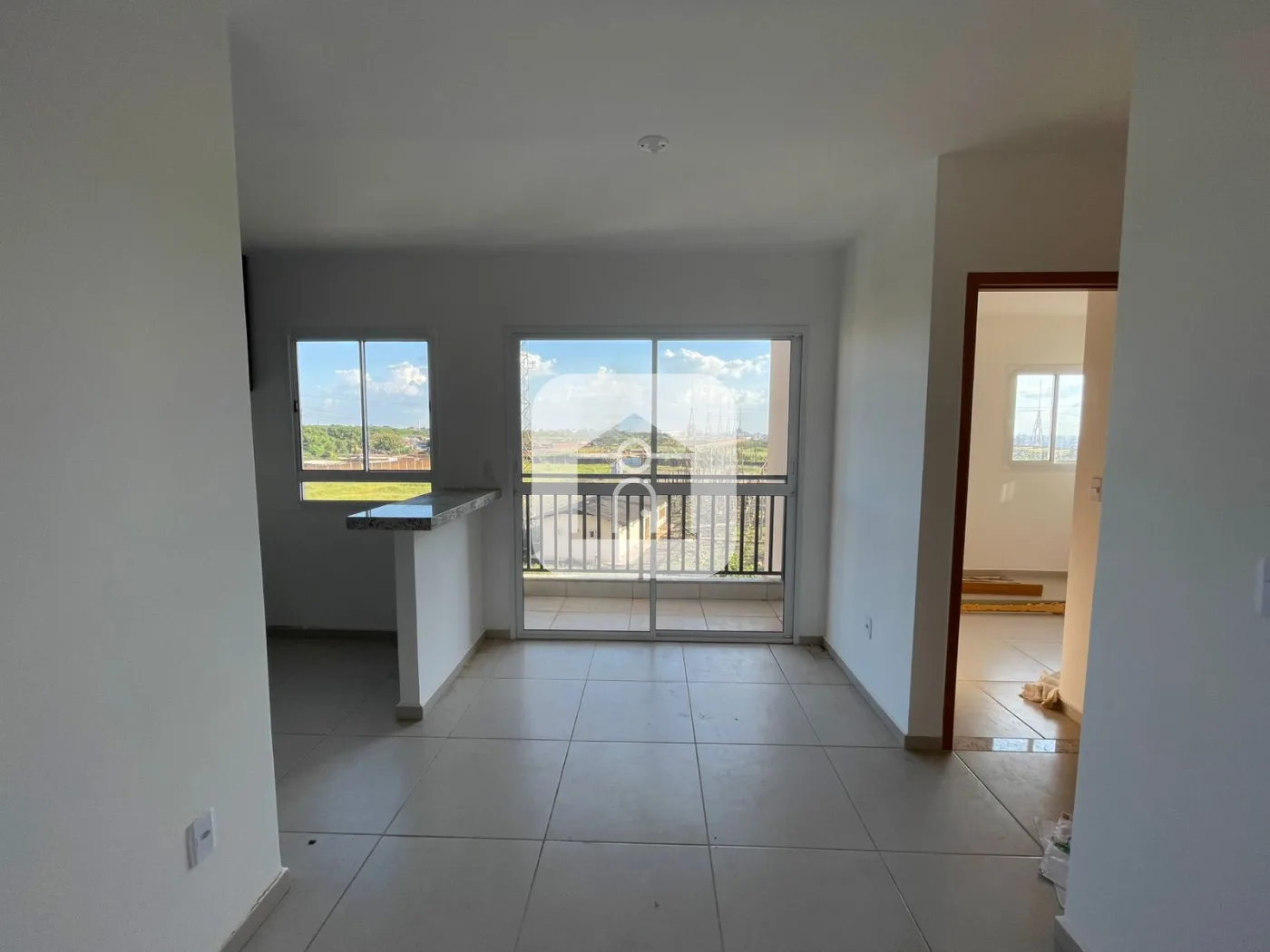 Alugar Apartamento / Padr&atilde;o em Uberl&acirc;ndia R$ 1.100,00 - Foto 1