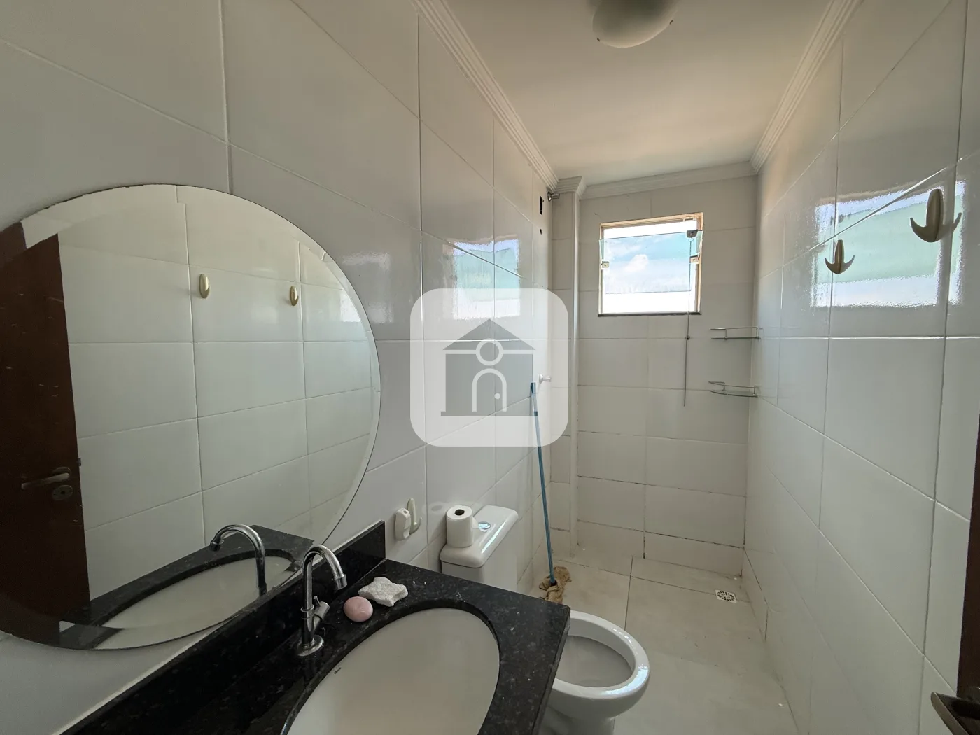 Alugar Apartamento / Padr&atilde;o em Uberl&acirc;ndia R$ 1.600,00 - Foto 3