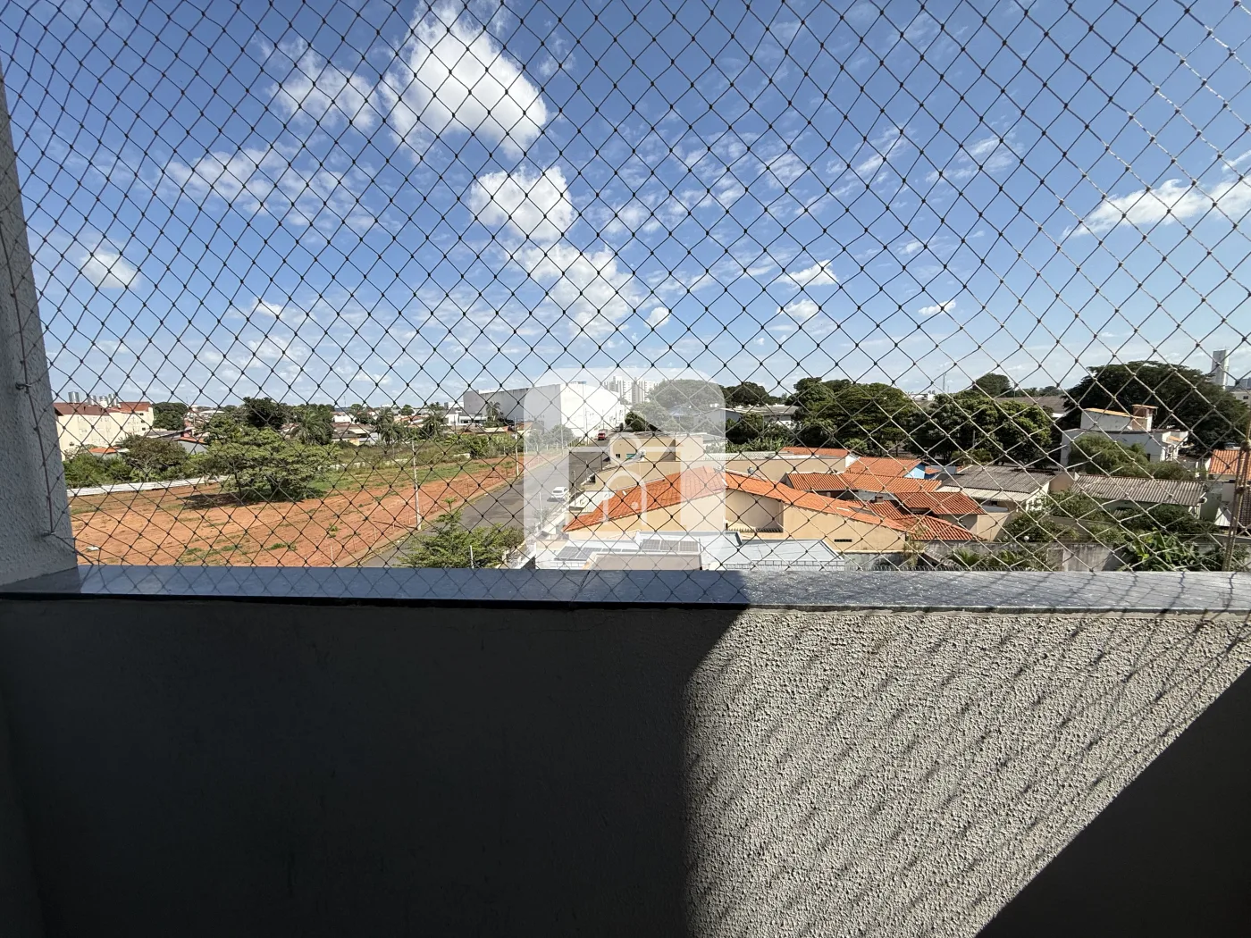 Alugar Apartamento / Padr&atilde;o em Uberl&acirc;ndia R$ 1.600,00 - Foto 14