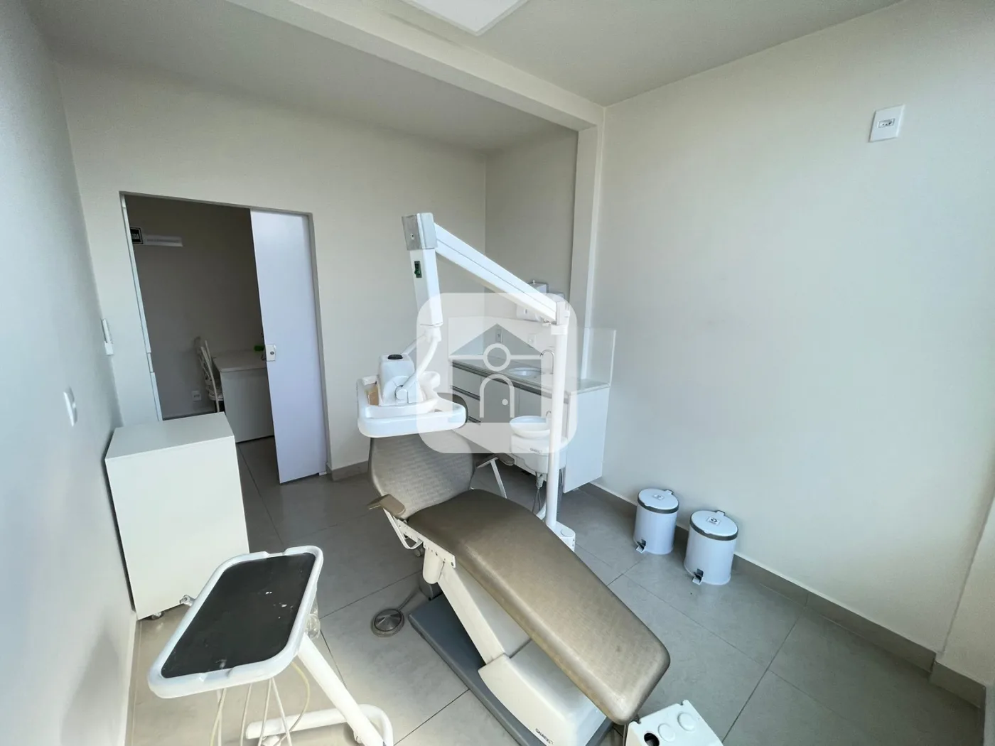 Alugar Comercial / Sala Comercial em Uberl&acirc;ndia R$ 2.000,00 - Foto 11