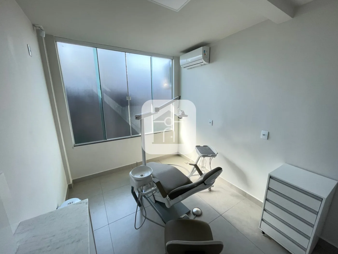 Alugar Comercial / Sala Comercial em Uberl&acirc;ndia R$ 2.000,00 - Foto 13