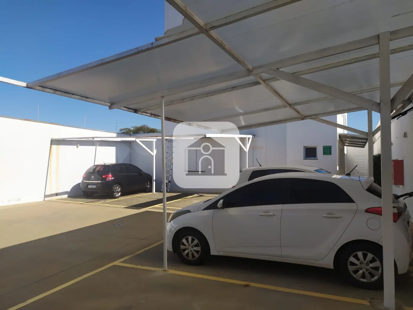 Alugar Apartamento / Padr&atilde;o em Uberl&acirc;ndia R$ 1.800,00 - Foto 15