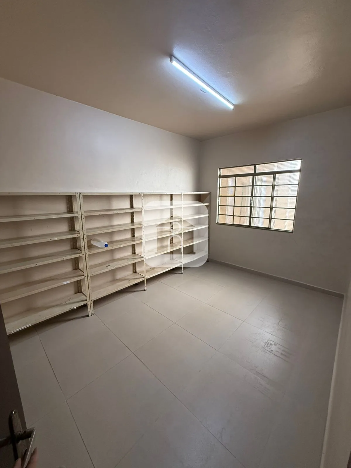 Alugar Comercial / Casa Comercial em Araguari R$ 1.950,00 - Foto 7