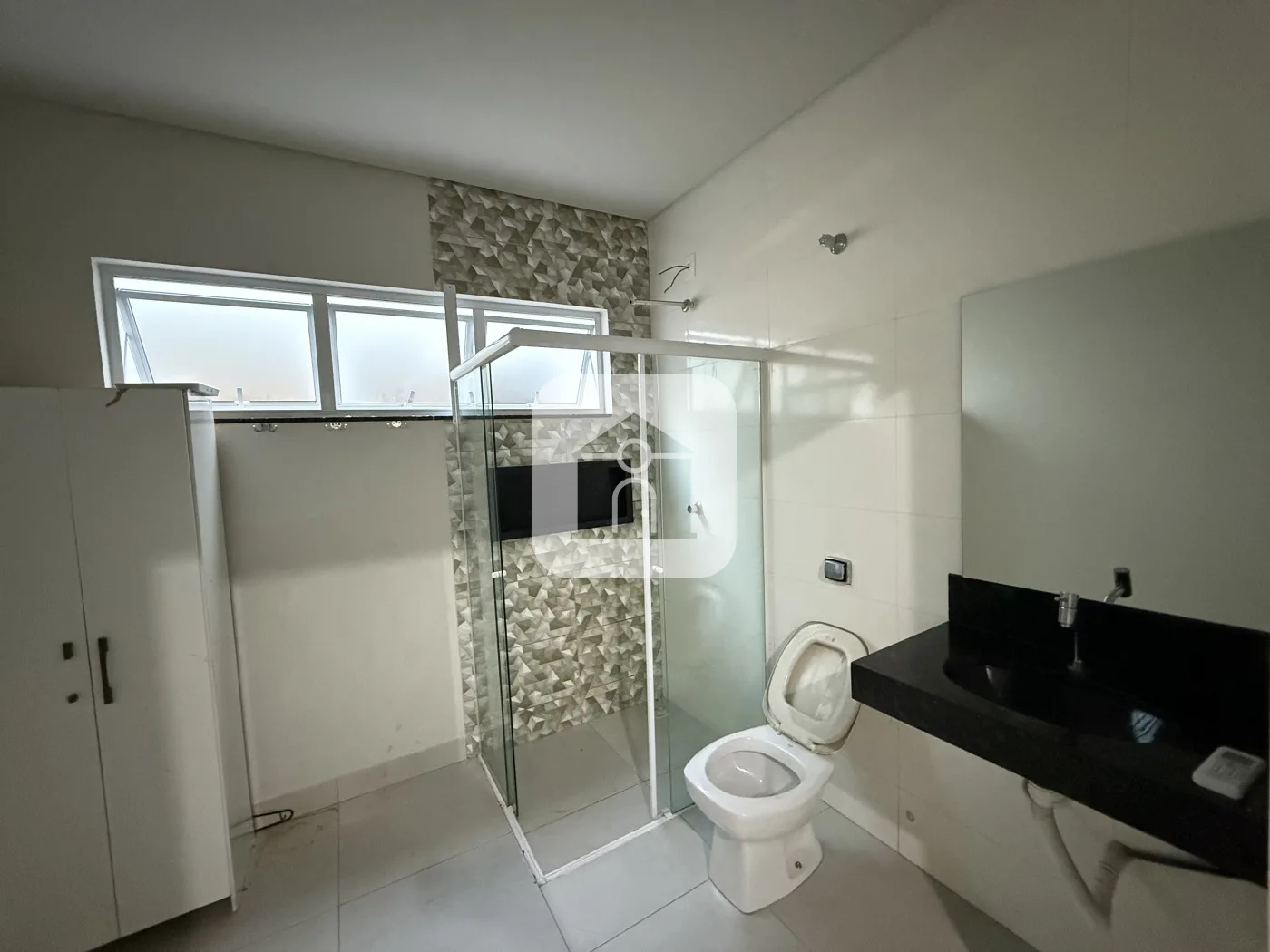 Alugar Casa / Padr&atilde;o em Uberl&acirc;ndia R$ 2.800,00 - Foto 9