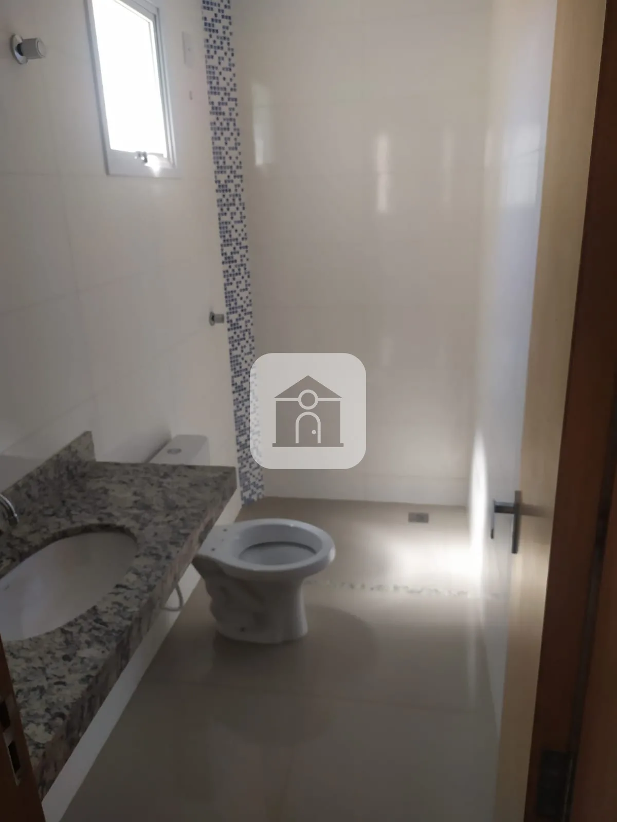 Alugar Apartamento / Sobrado em Uberl&acirc;ndia R$ 1.100,00 - Foto 9