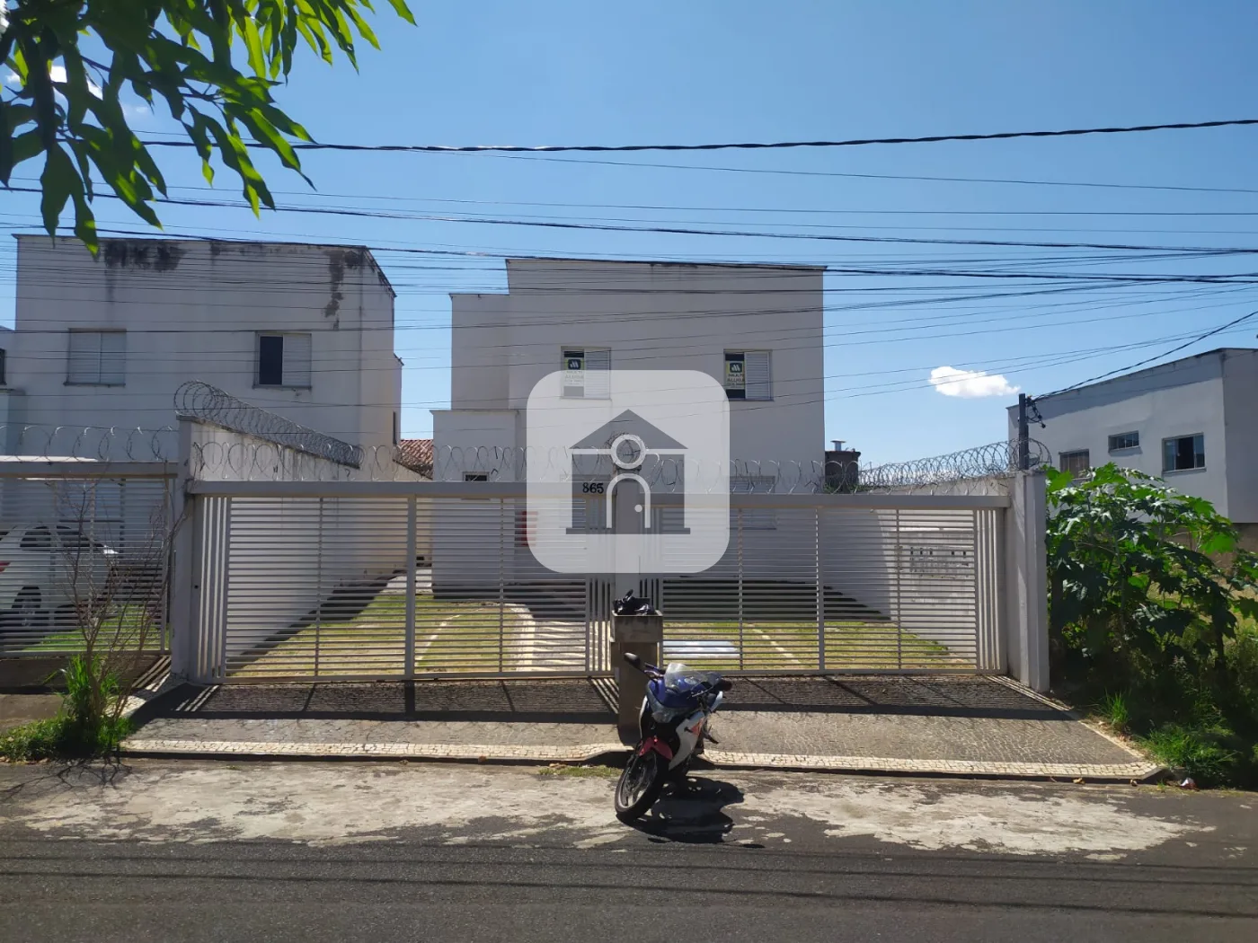 Alugar Apartamento / Sobrado em Uberl&acirc;ndia R$ 1.100,00 - Foto 13