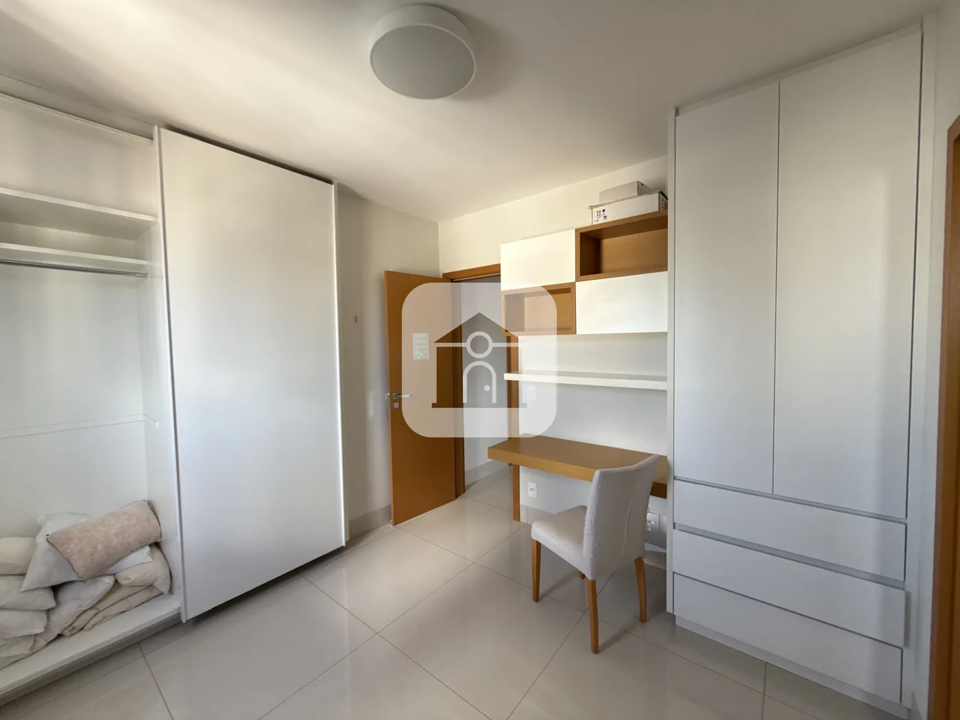 Alugar Apartamento / Padr&atilde;o em Uberl&acirc;ndia R$ 5.200,00 - Foto 5