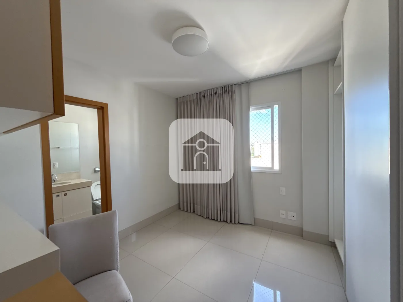 Alugar Apartamento / Padr&atilde;o em Uberl&acirc;ndia R$ 5.200,00 - Foto 6