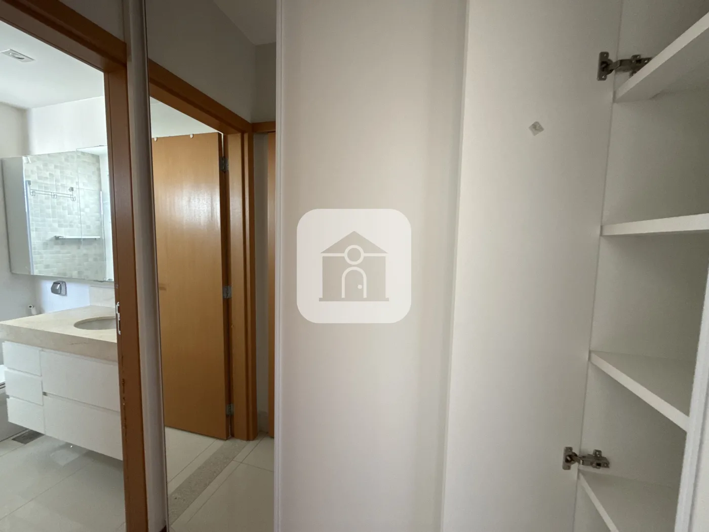 Alugar Apartamento / Padr&atilde;o em Uberl&acirc;ndia R$ 5.200,00 - Foto 7