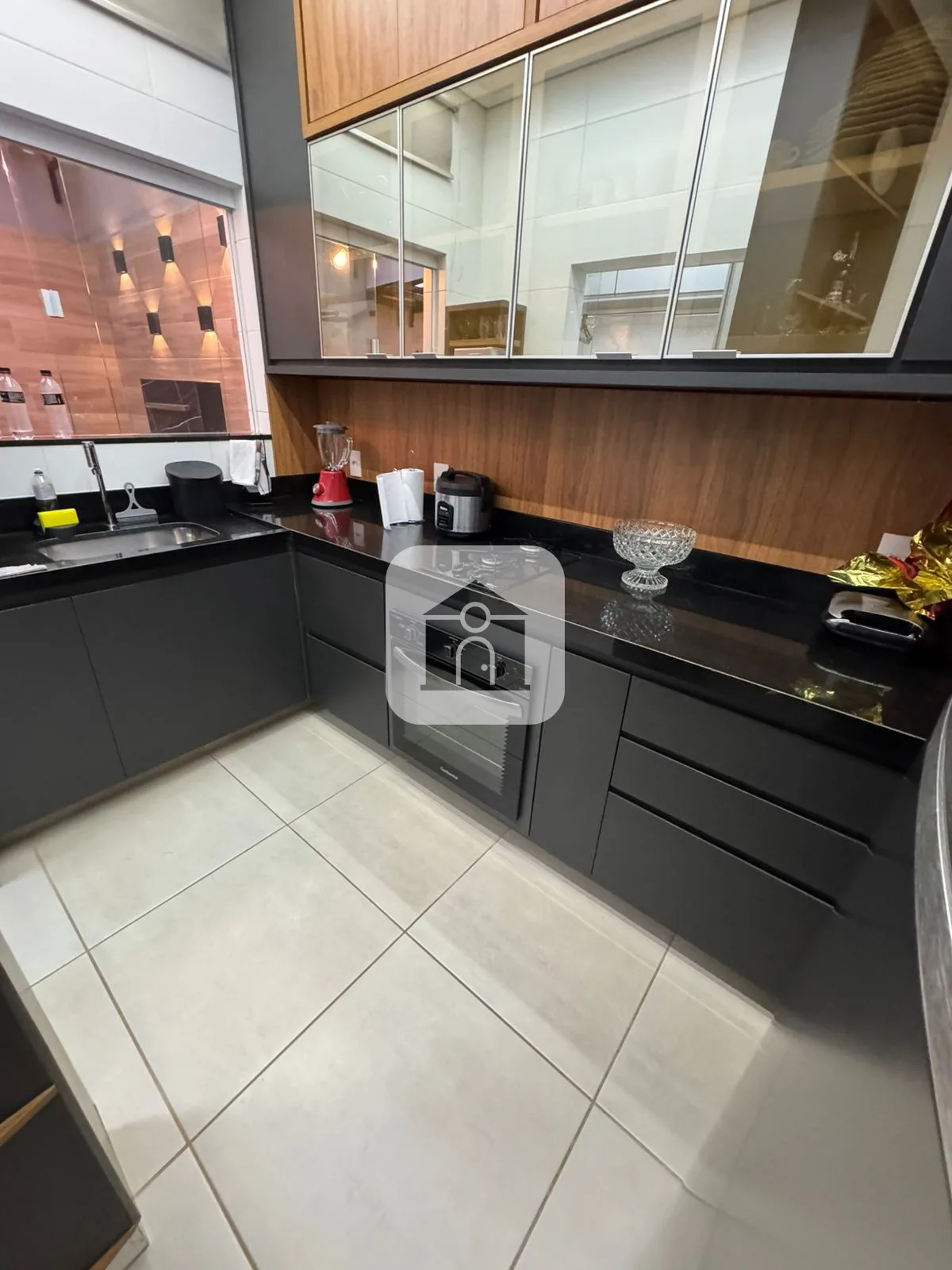 Comprar Casa / Condom&iacute;nio ou Loteamento Fechado em Uberl&acirc;ndia R$ 1.023.000,00 - Foto 10