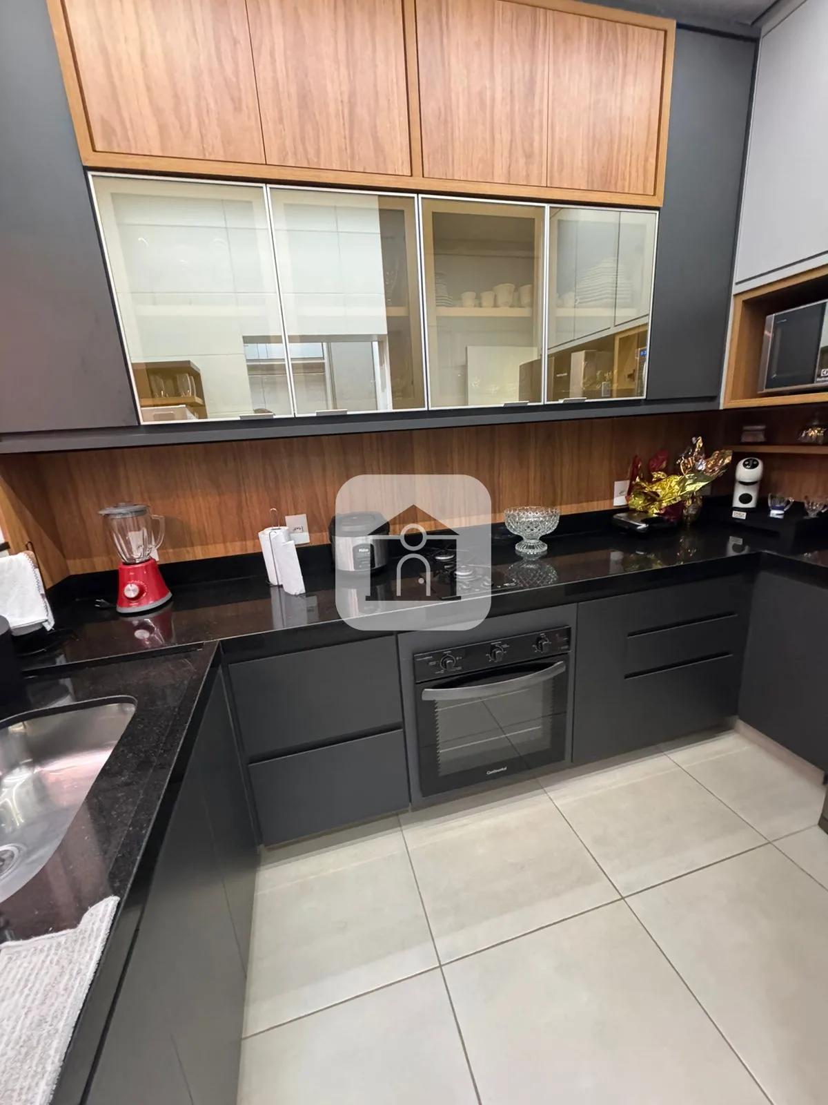 Comprar Casa / Condom&iacute;nio ou Loteamento Fechado em Uberl&acirc;ndia R$ 1.023.000,00 - Foto 9