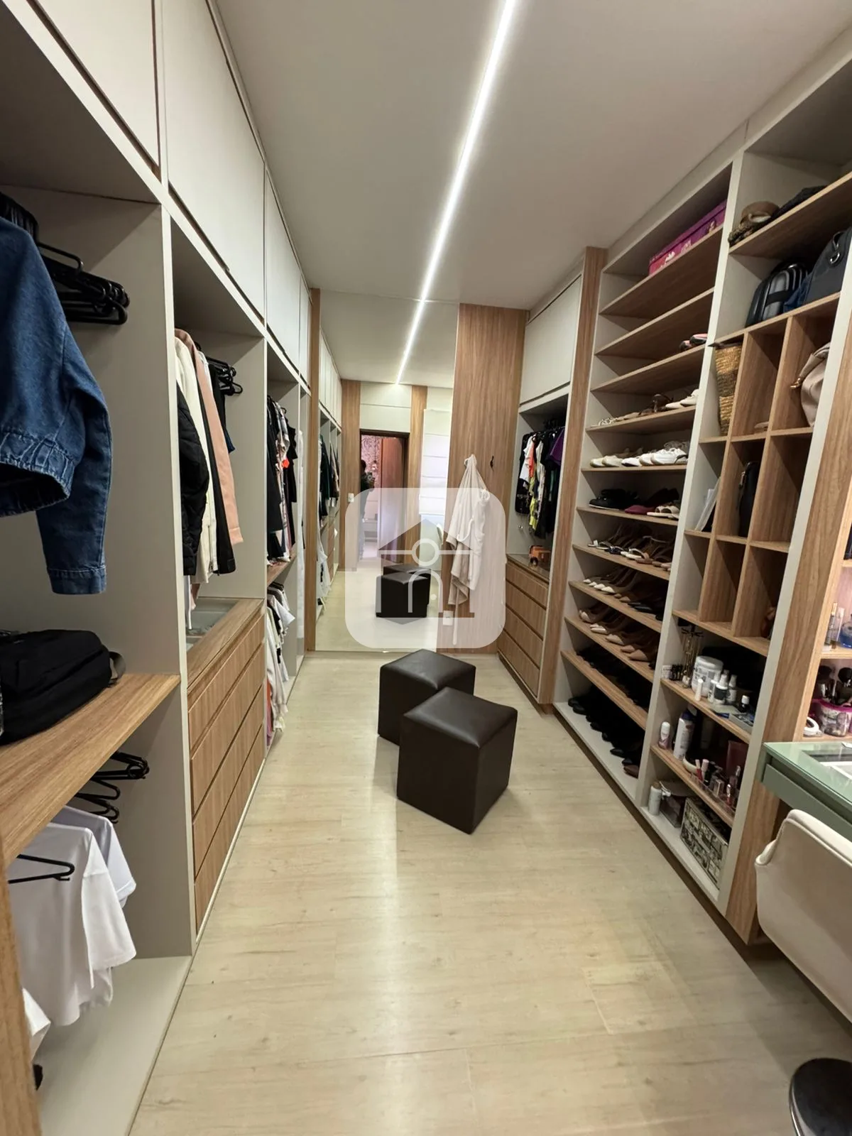 Comprar Casa / Condom&iacute;nio ou Loteamento Fechado em Uberl&acirc;ndia R$ 1.023.000,00 - Foto 18