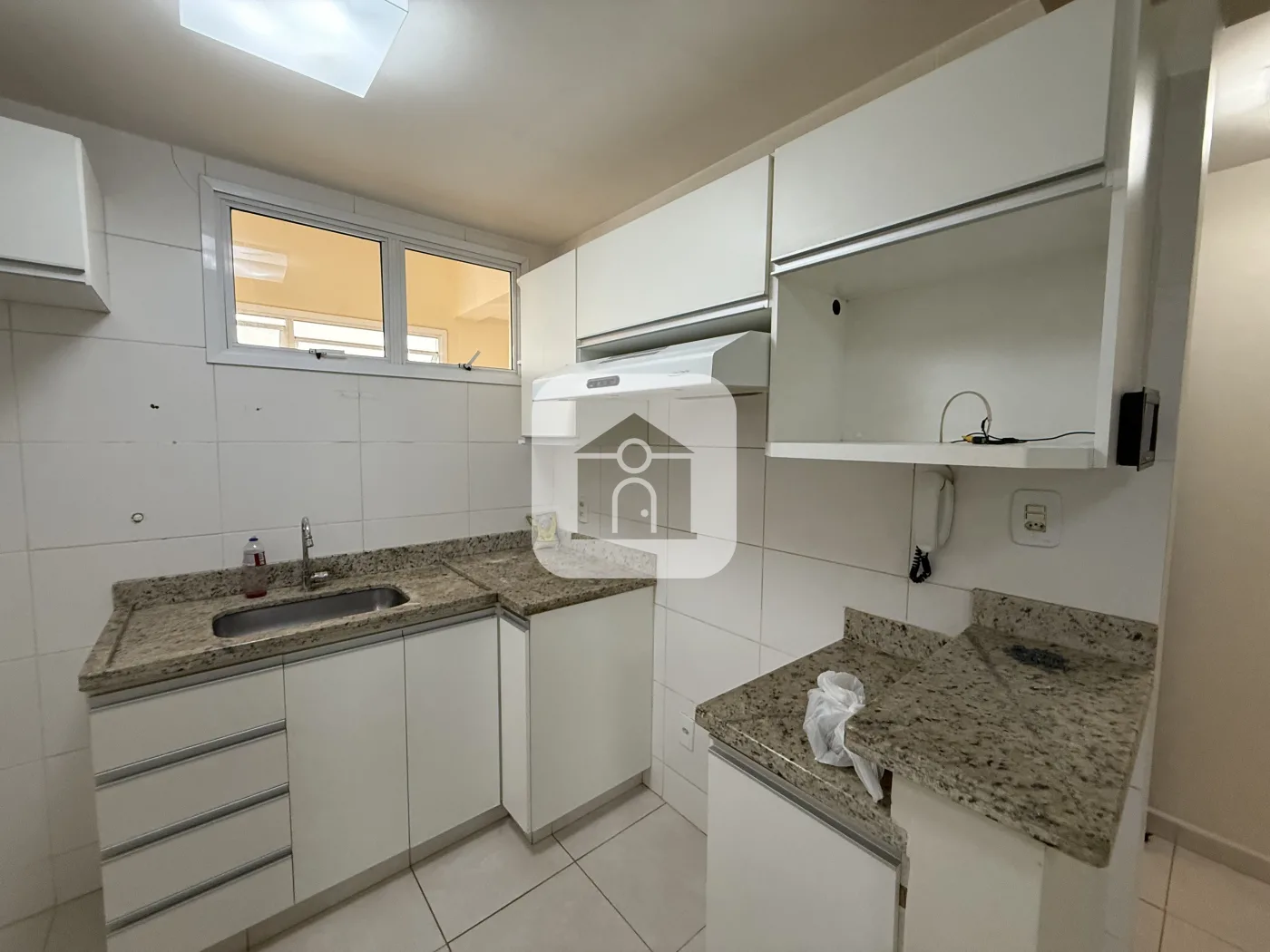 Alugar Apartamento / Padr&atilde;o em Uberl&acirc;ndia R$ 2.150,00 - Foto 5