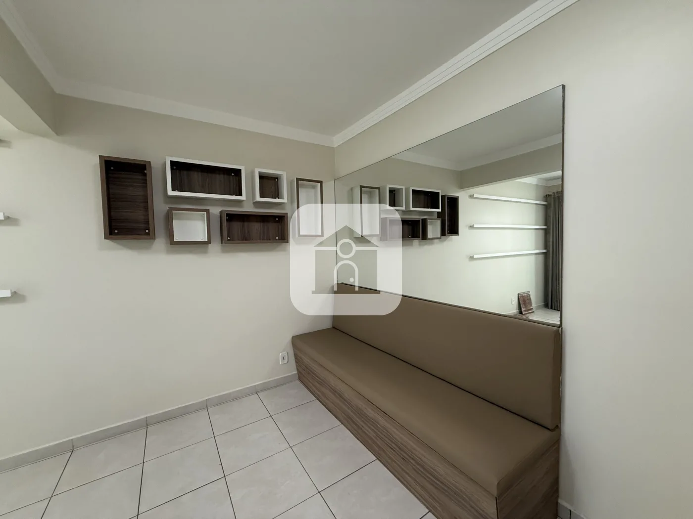 Alugar Apartamento / Padr&atilde;o em Uberl&acirc;ndia R$ 2.150,00 - Foto 3