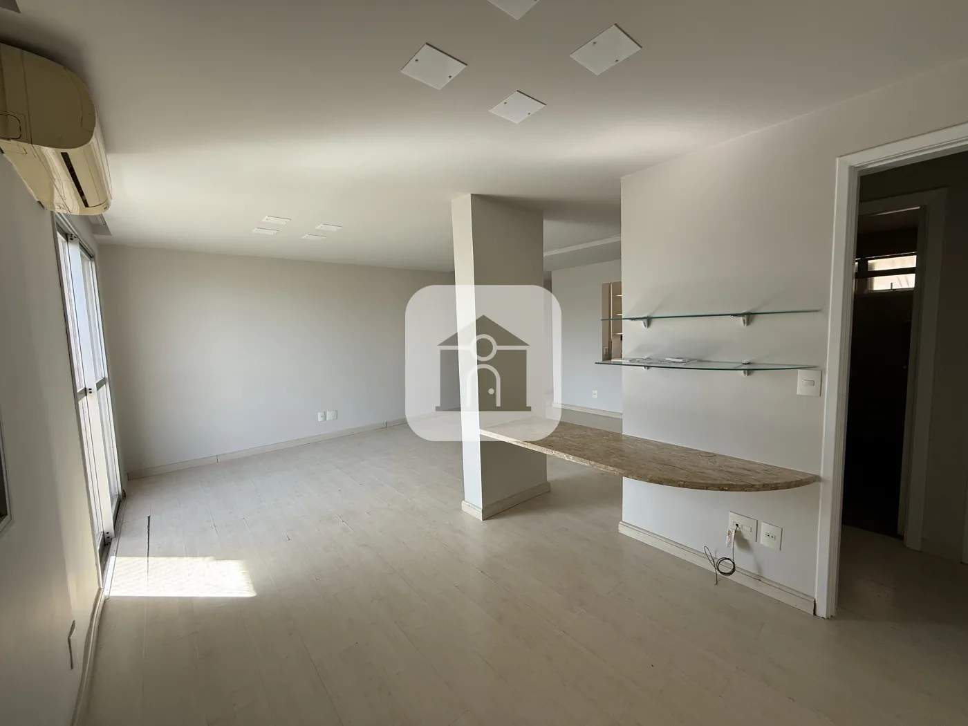 Alugar Apartamento / Padr&atilde;o em Uberl&acirc;ndia R$ 1.800,00 - Foto 6