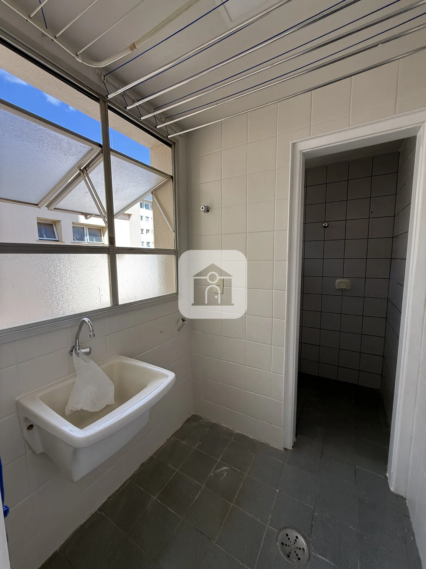 Alugar Apartamento / Padr&atilde;o em Uberl&acirc;ndia R$ 1.800,00 - Foto 10