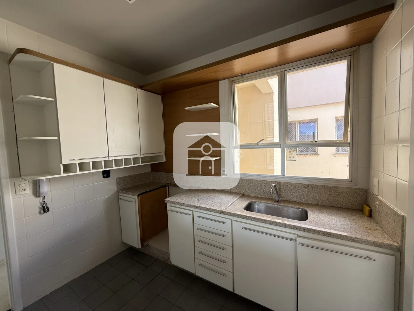 Alugar Apartamento / Padr&atilde;o em Uberl&acirc;ndia R$ 1.800,00 - Foto 11