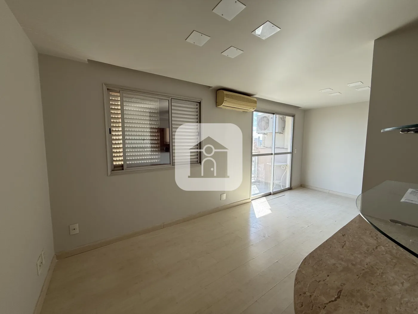 Alugar Apartamento / Padr&atilde;o em Uberl&acirc;ndia R$ 1.800,00 - Foto 14