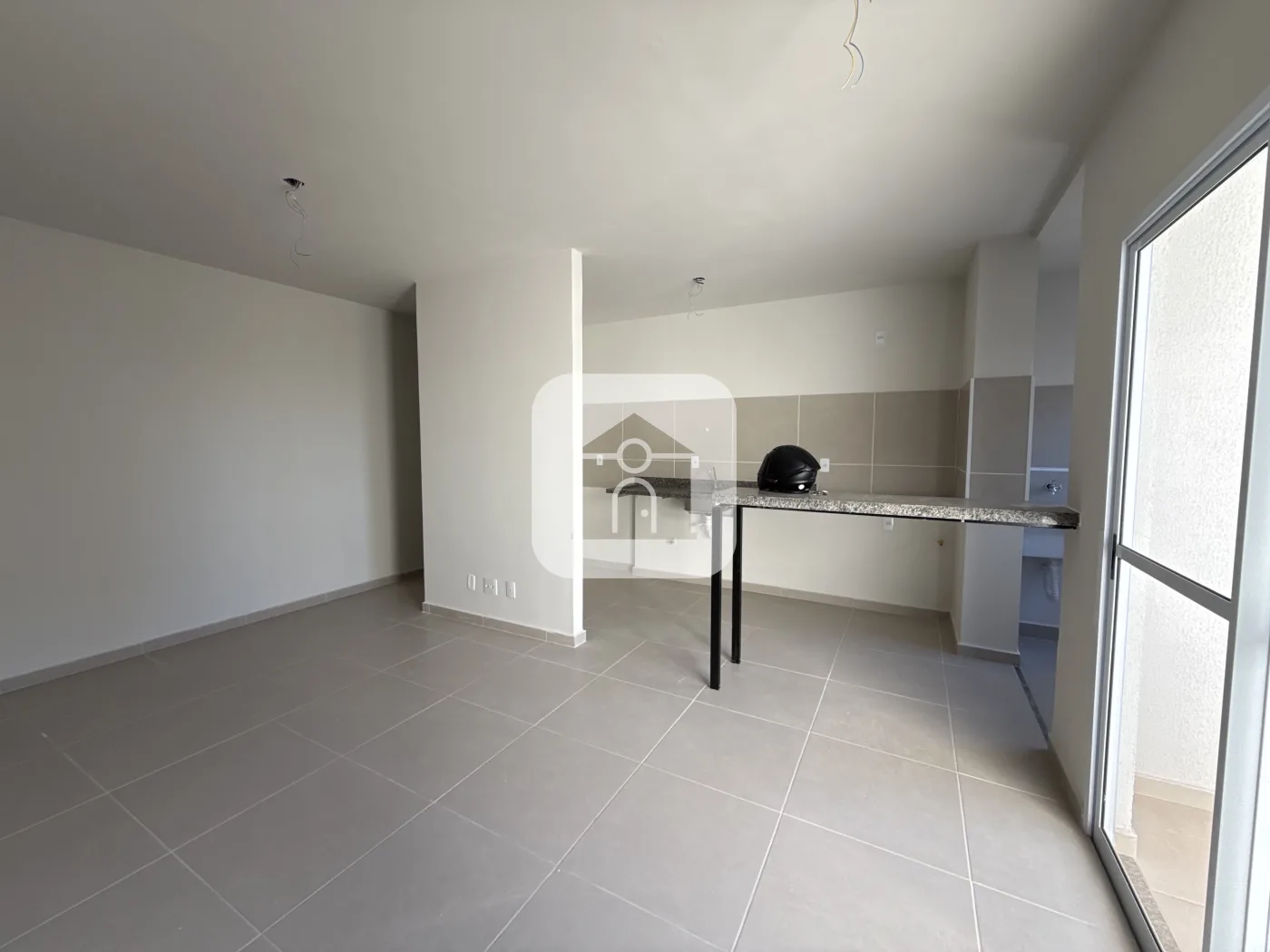 Alugar Apartamento / Padr&atilde;o em Uberl&acirc;ndia R$ 1.400,00 - Foto 1